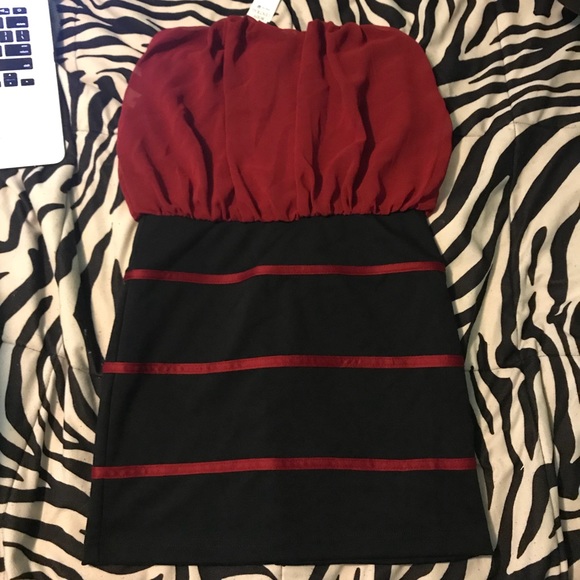 Body Central Dresses & Skirts - Red and Black Strapless Bodycon Dress